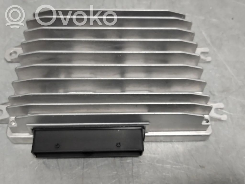 Vahvistin   4M2035070C,8Y0035465,8Y0035465A