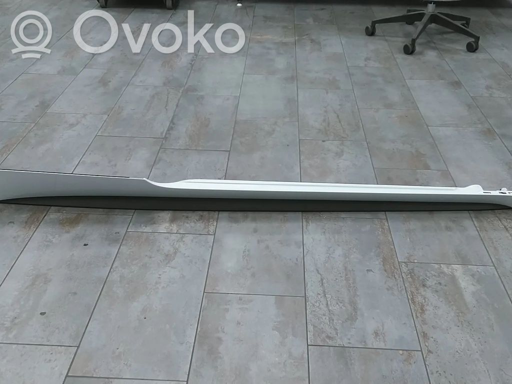Audi A5 Protección inferior lateral 