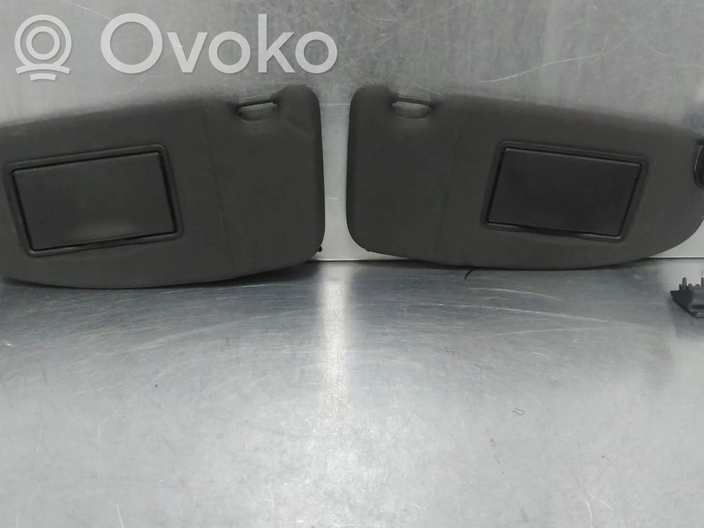 Ford Focus Häikäisysuoja 