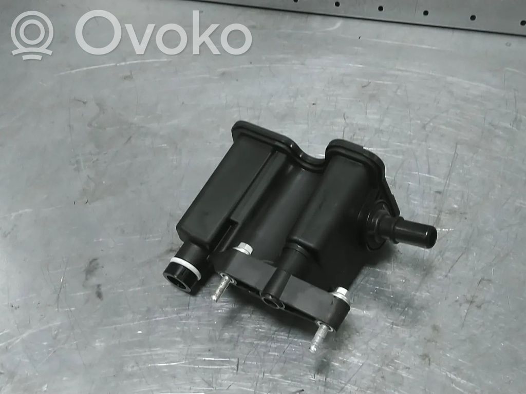 Ford Fiesta Fuel main line pipe 