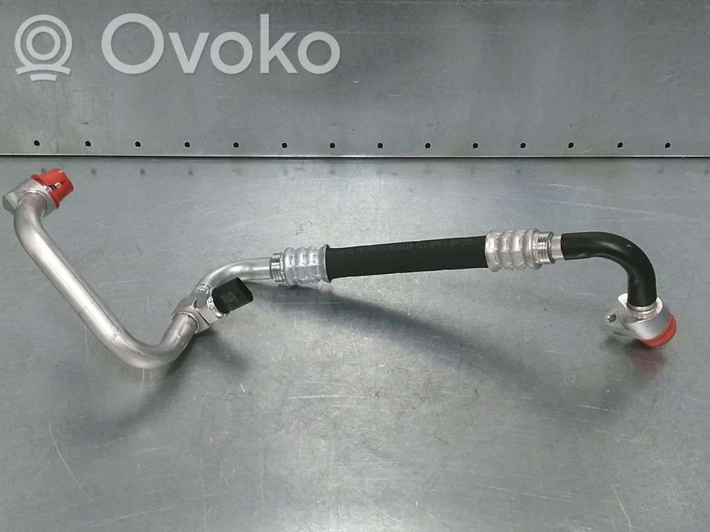 Audi A6 etron 85E Ilmastointilaitteen putki (A/C) 
