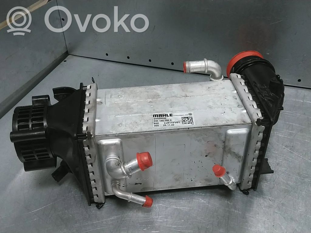 Volkswagen Golf VIII Interkūlerio radiatorius 