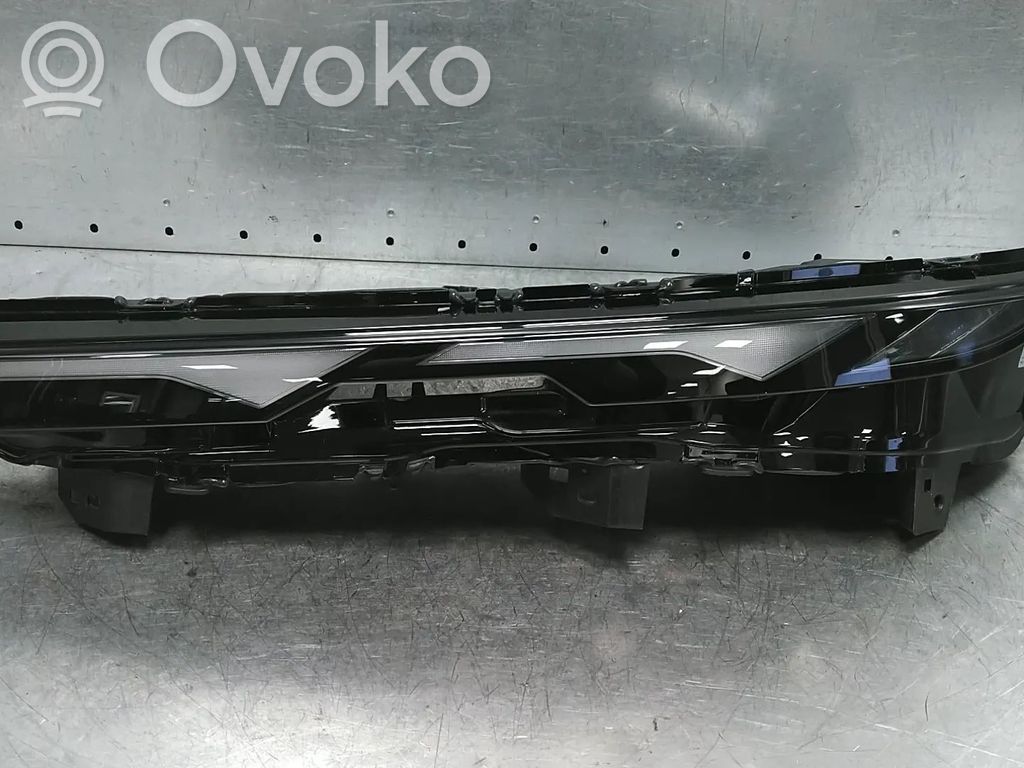 BMW XM Headlight/headlamp 