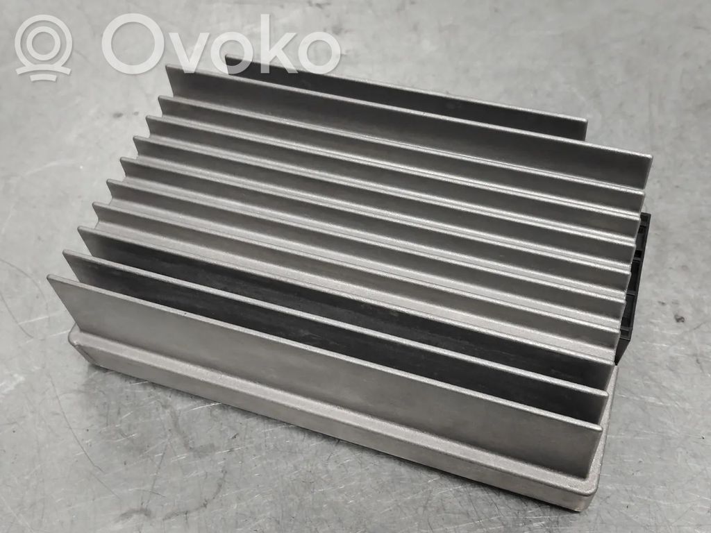 BMW 1 F20 F21 Skaņas pastiprinātājs 