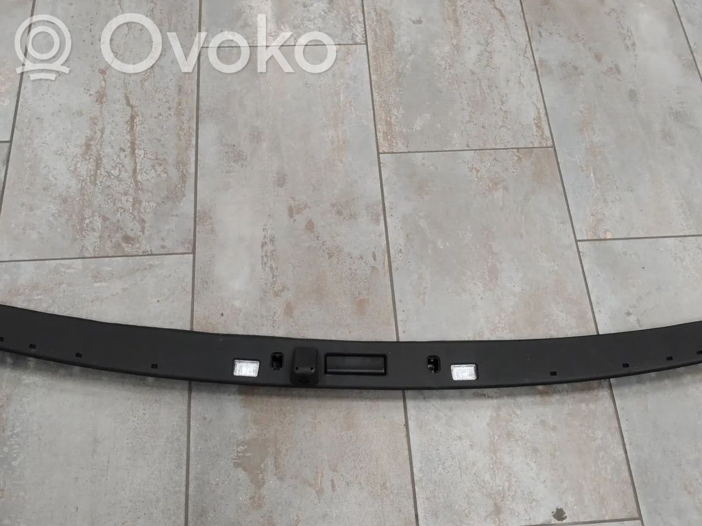BMW XM Tailgate release/open handle 
