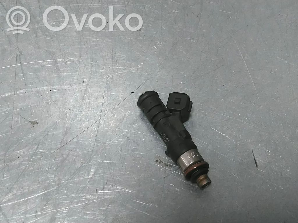 Ford Fiesta Inyector de combustible 