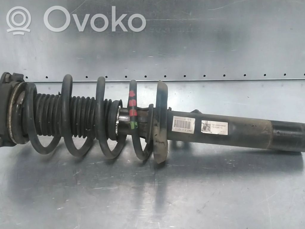 Volkswagen Caddy Etuiskunvaimennin 
