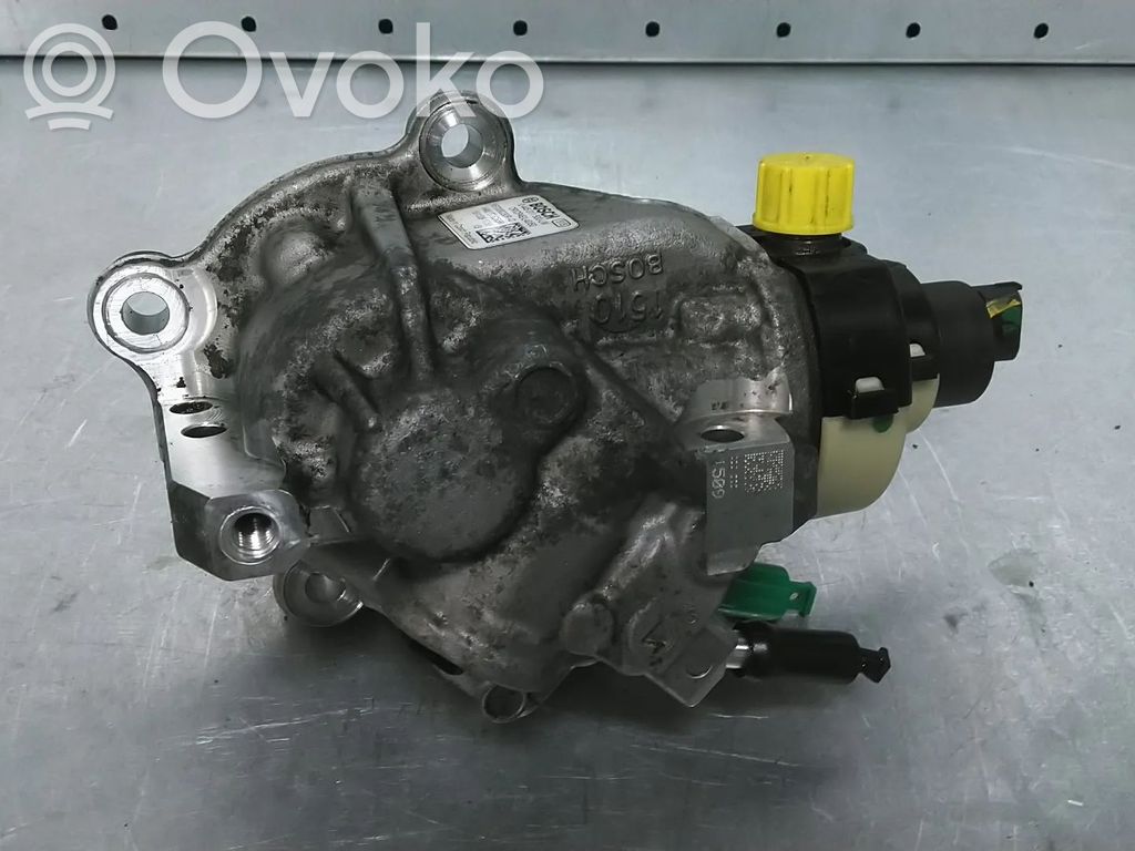 Renault Trafic III (X82) Fuel injection high pressure pump 