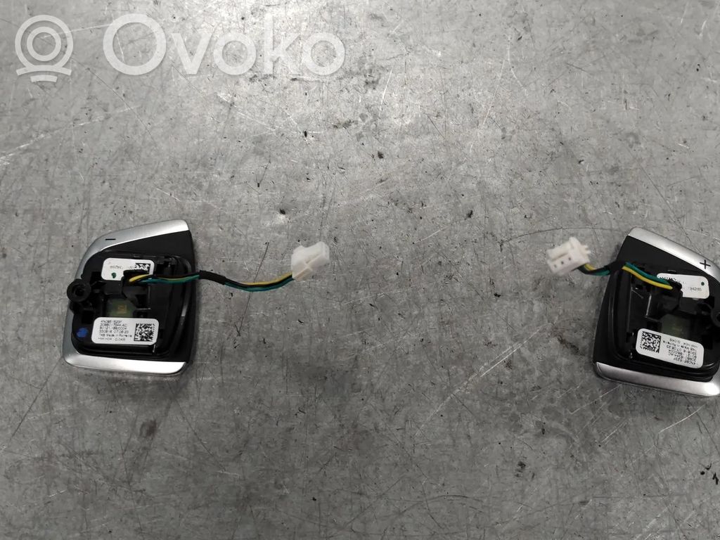 Audi e-tron Vaihteenvalitsimen kytkin/nuppi 