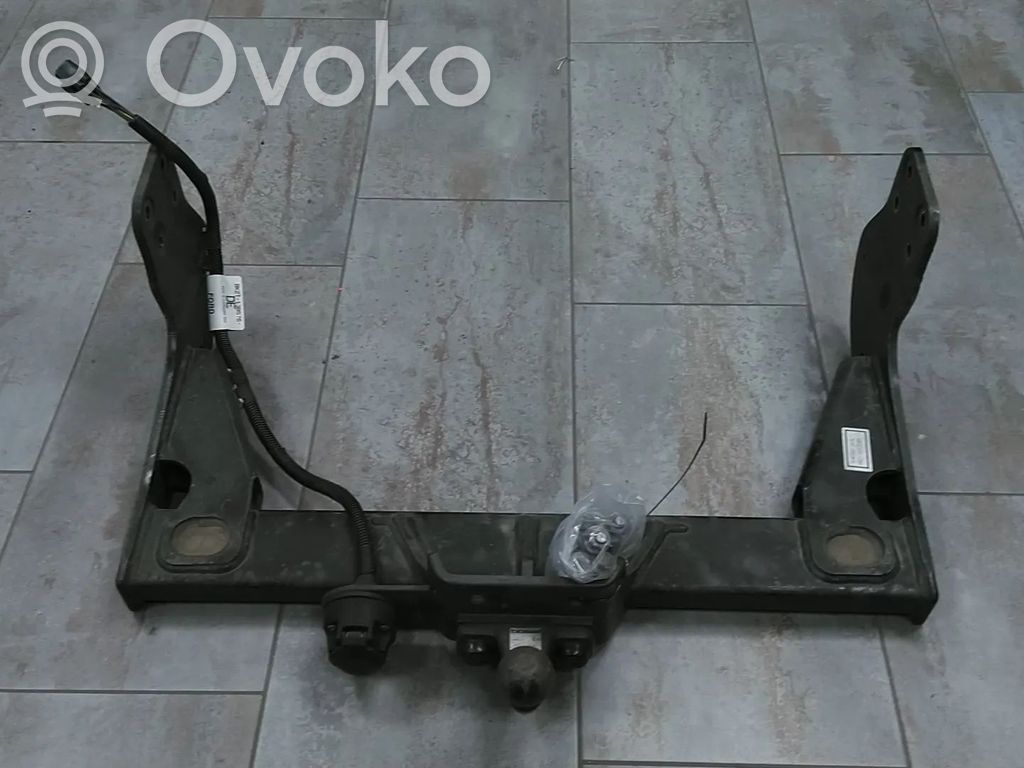 Ford Transit Custom Vetokoukkusarja 