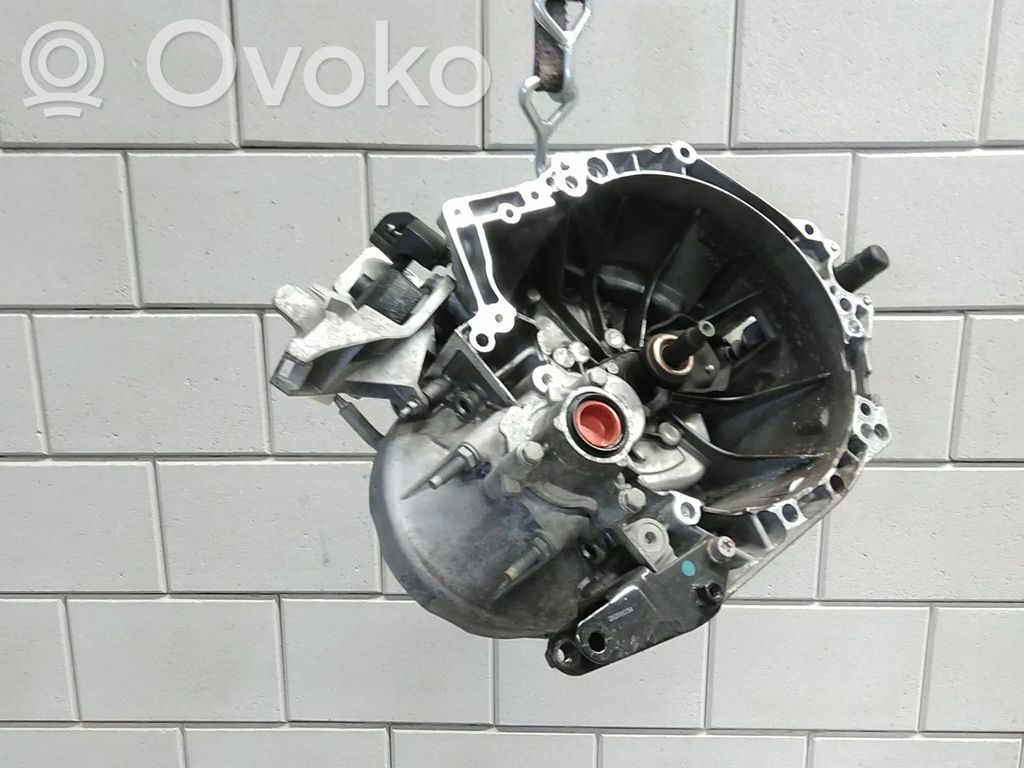 Opel Corsa F Cutie viteze manuală cu 5 trepte 