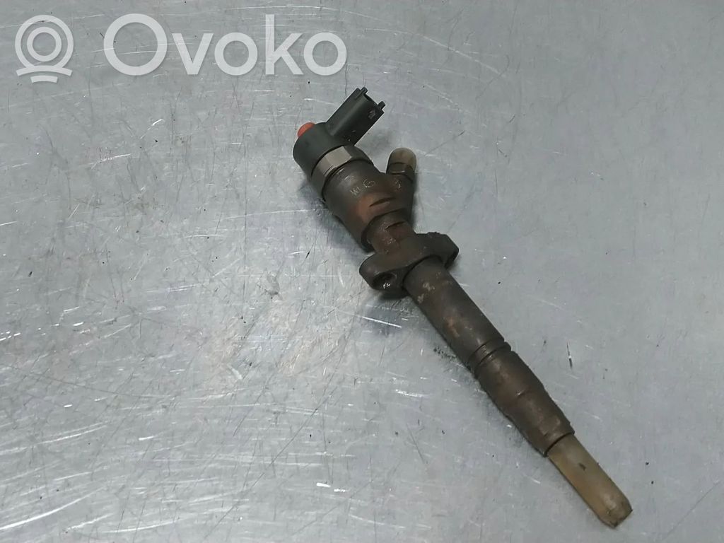 Opel Vivaro Inyector de combustible 