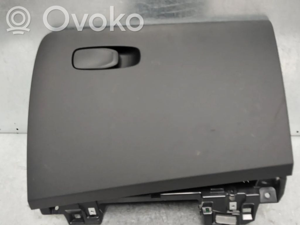 Volvo V60 Juego guantera 