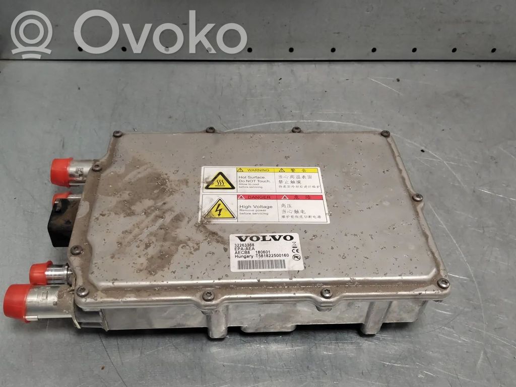 Volvo XC90 Ładowarka do akumulatora 
