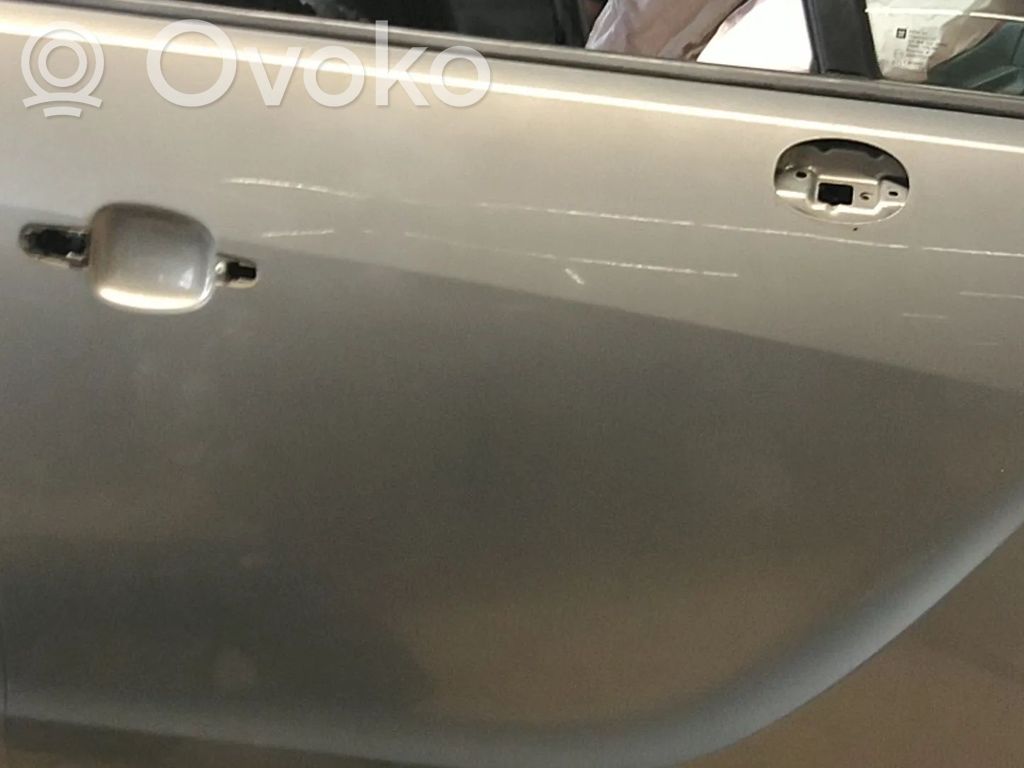 Opel Meriva B Drzwi przednie 