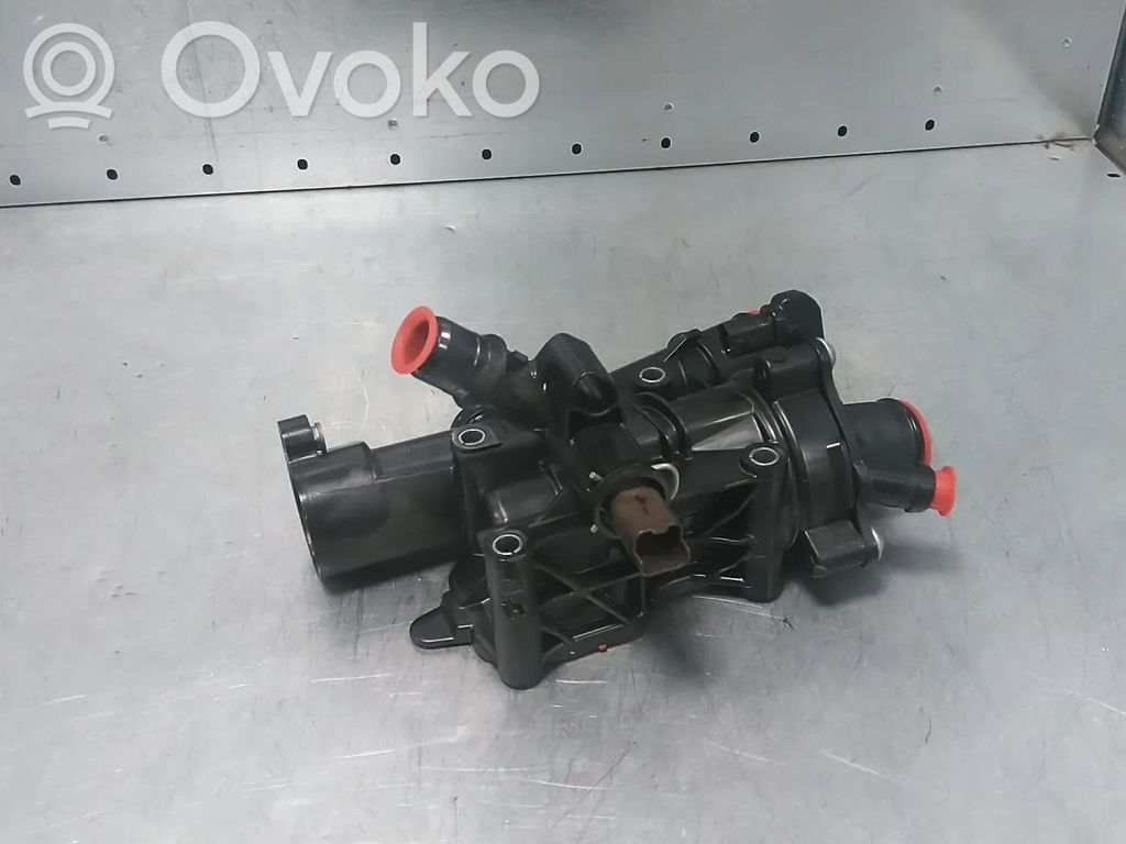 Opel Vivaro Carcasa del termostato 