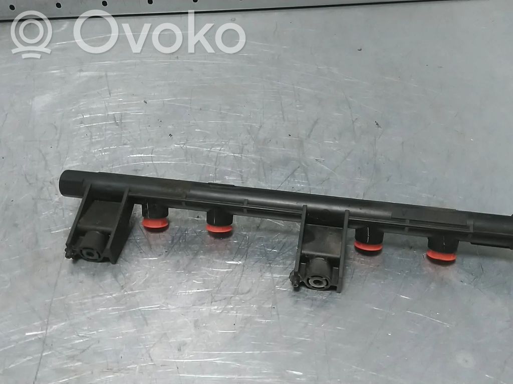 Renault Twingo II Rampă alimentare injectoare 