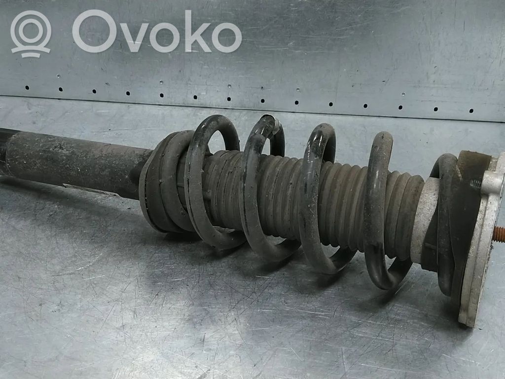 Volvo S90, V90 Etuiskunvaimennin 