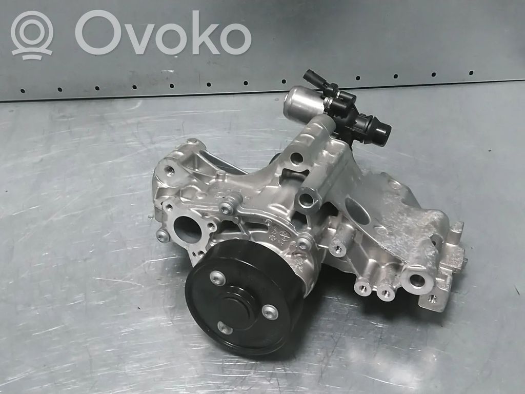 BMW 4 G22 G23 G24 G26 Supporto del generatore/alternatore 