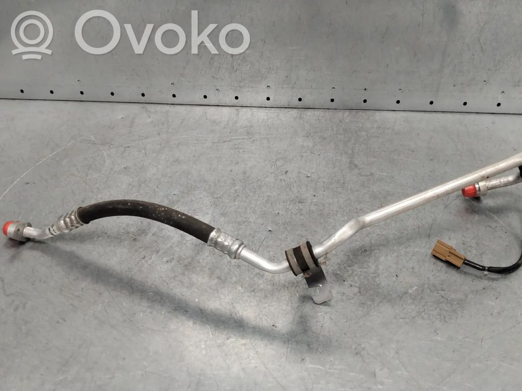 Renault Zoe Tubo flessibile aria condizionata (A/C) 