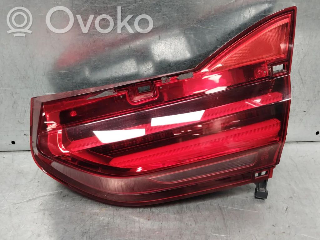 BMW 7 G11 G12 Lampă spate în caroserie 