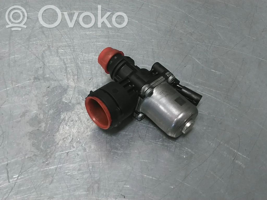 BMW 5 G30 G31 G38 Valvola di regolazione del liquido di raffreddamento e del riscaldatore 