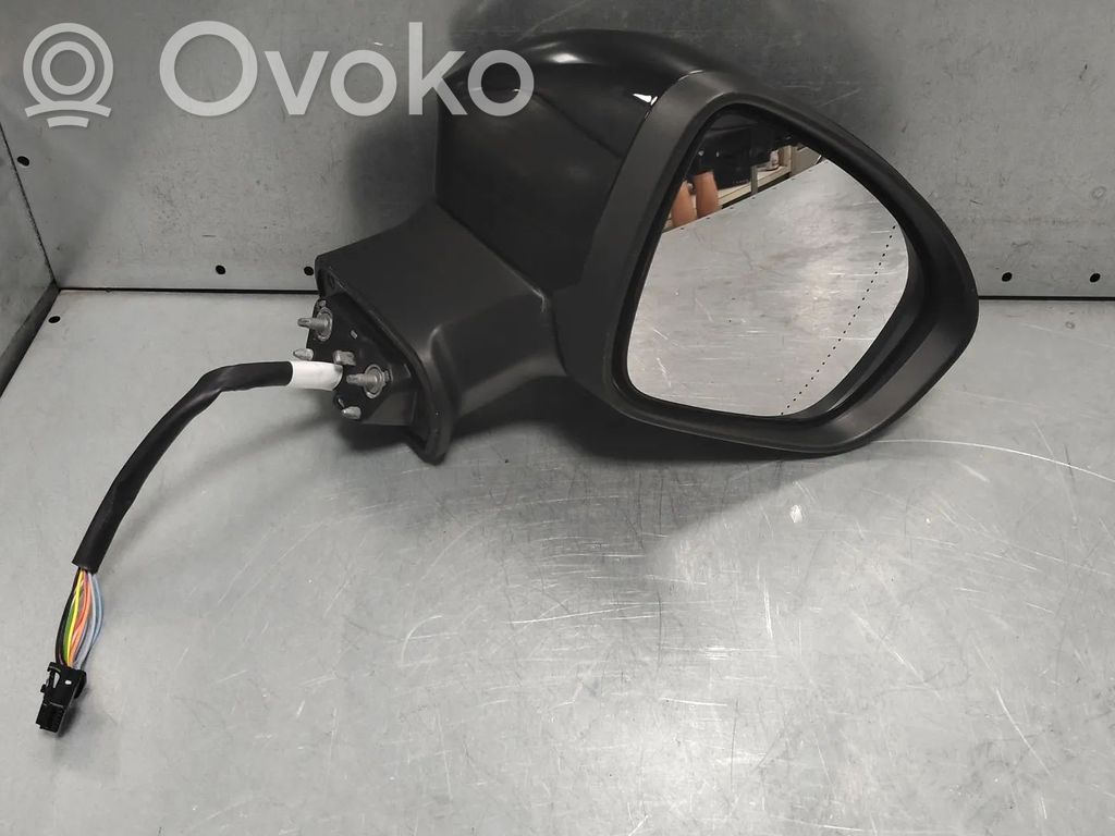 Renault Captur II Elektryczne lusterko boczne drzwi przednich 