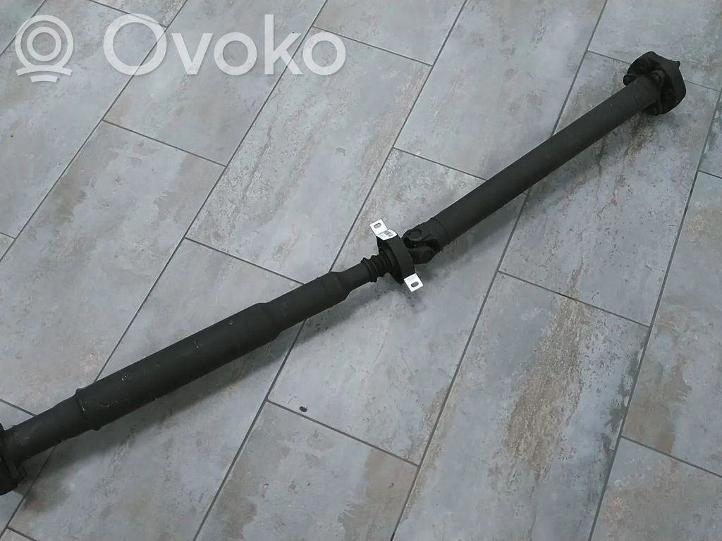 BMW 3 G20 G21 Środkowy wał napędowy 