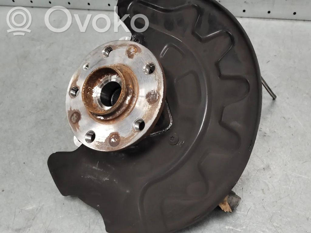 Skoda Karoq Fuso a snodo con mozzo ruota anteriore 