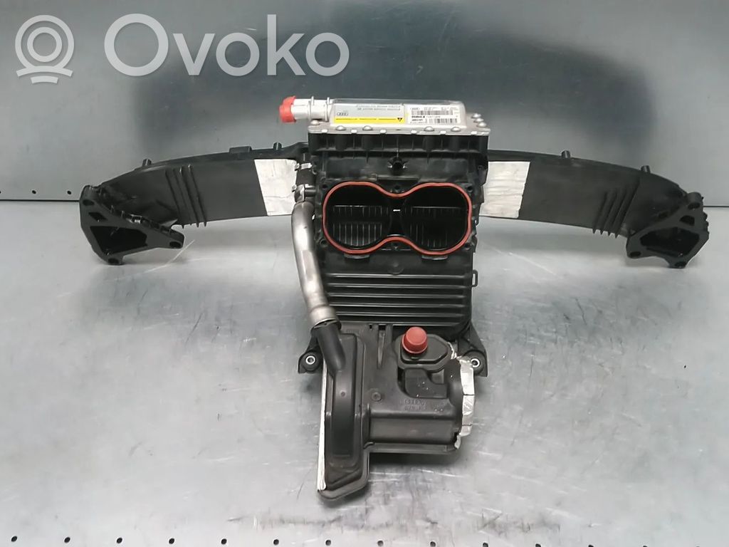 Audi A7 S7 4G Chłodnica powietrza doładowującego / Intercooler 