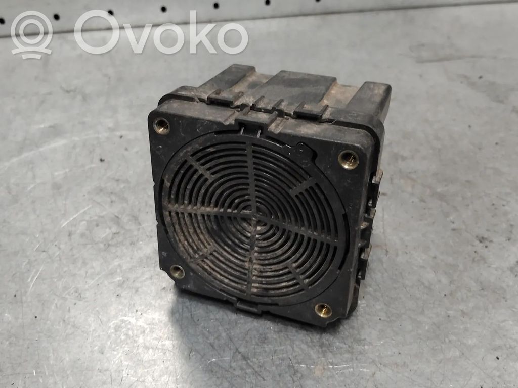 Mercedes-Benz Sprinter W907 W910 Altoparlante portiera anteriore 