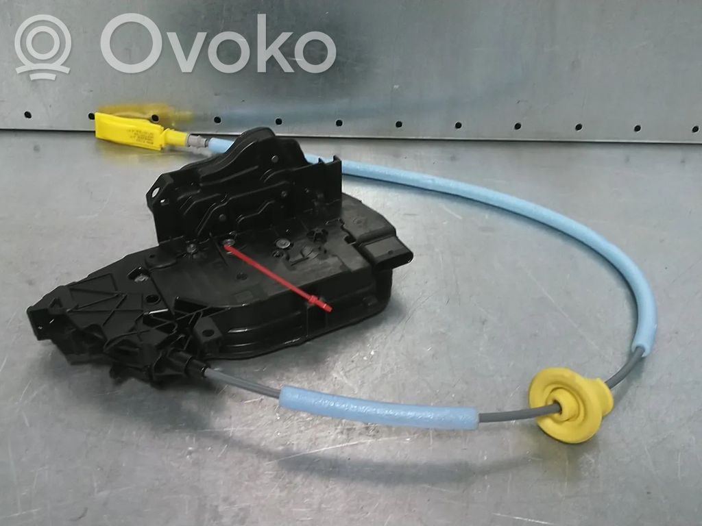 BMW 4 G22 G23 G24 G26 Etuoven lukko