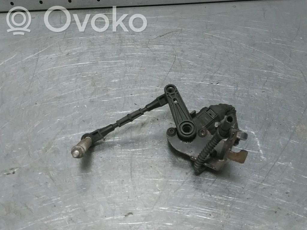 Ajovalon korkeusanturi   4M0907504A