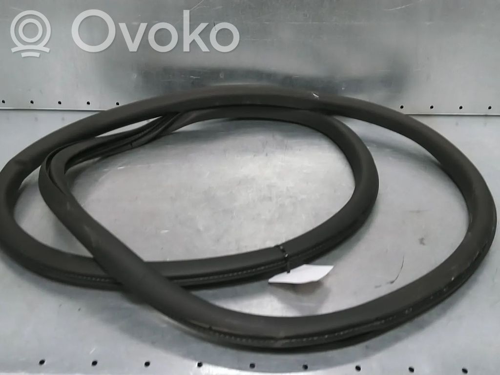Opel Astra L Cheder cauciuc ușă spate 