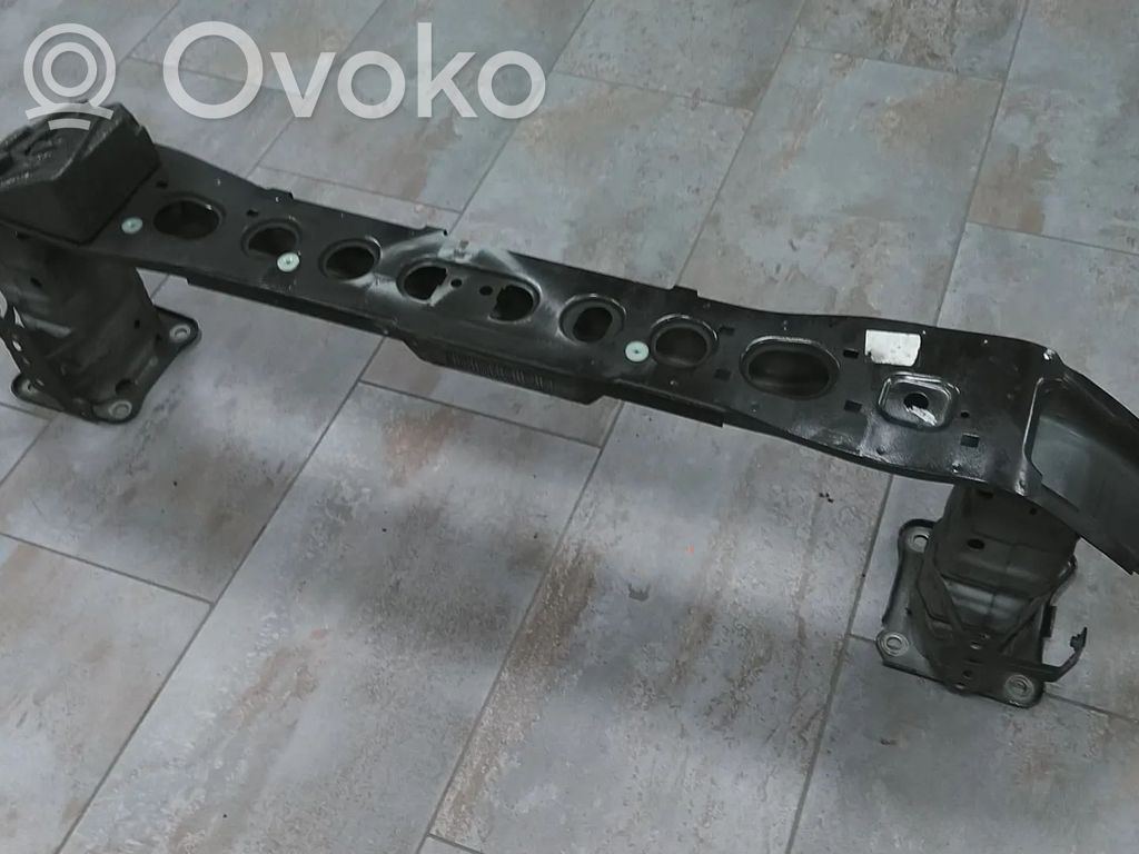 Ford Focus Traversa del paraurti anteriore 