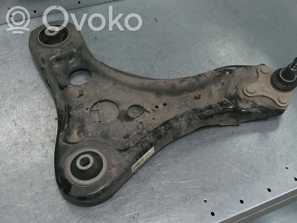 Audi Q4 Sportback e-tron Braccio di controllo sospensione anteriore inferiore/braccio oscillante