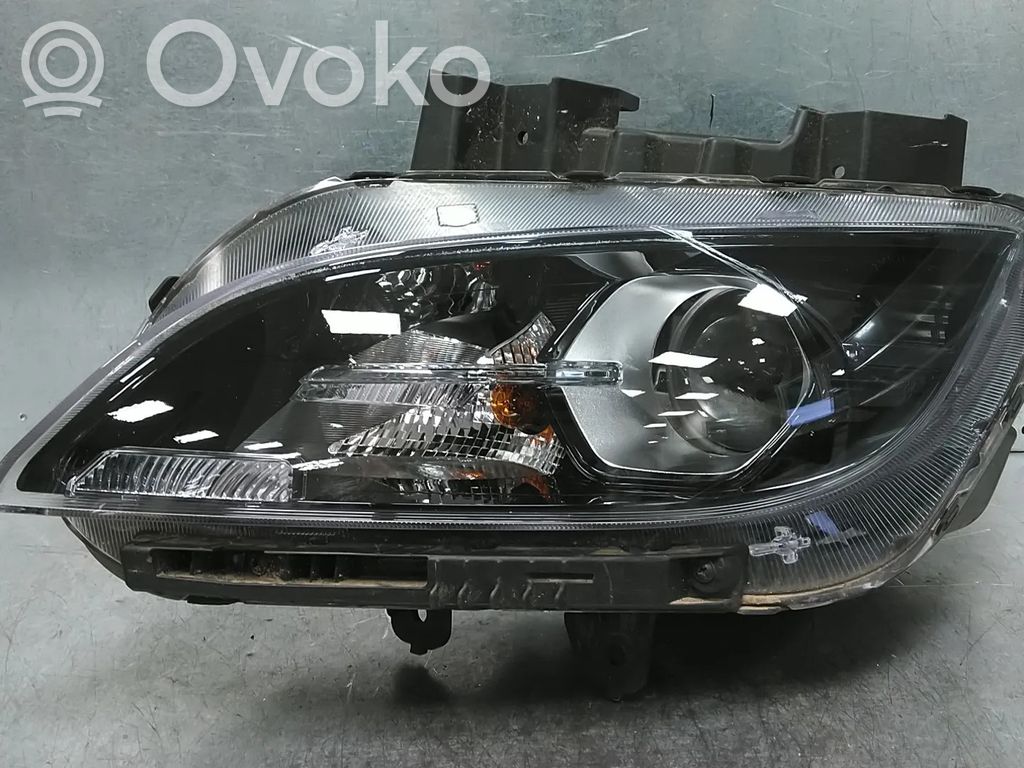 Hyundai Kona I Priekinis žibintas