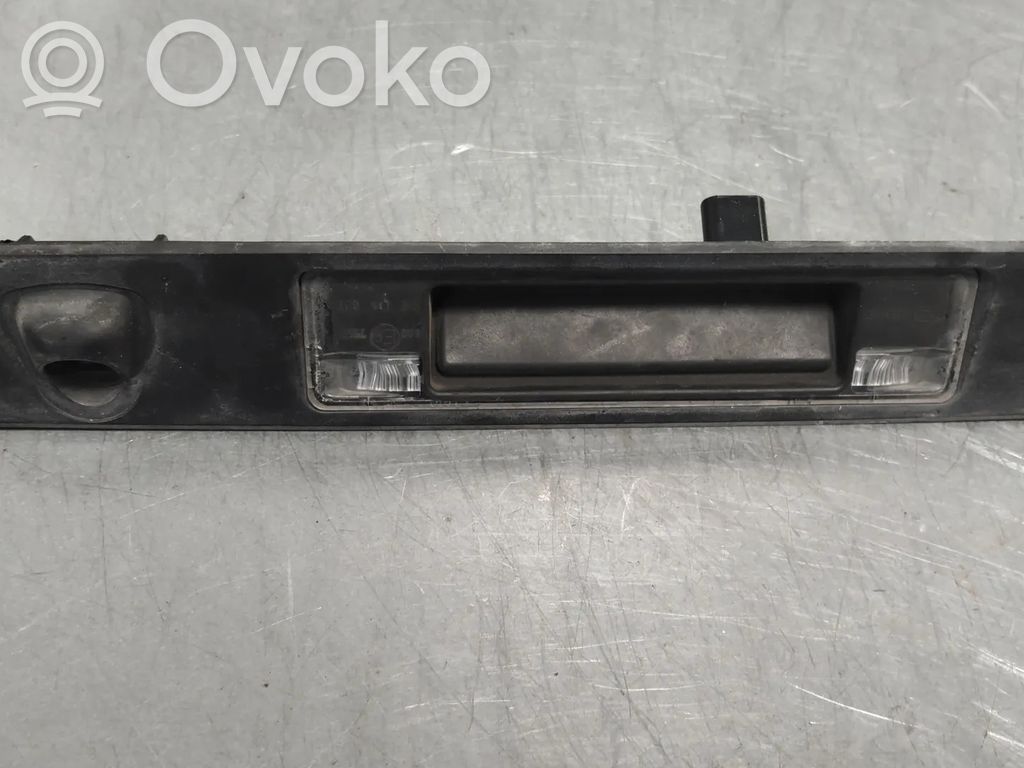Volvo S90, V90 Manecilla para abrir la puerta trasera 