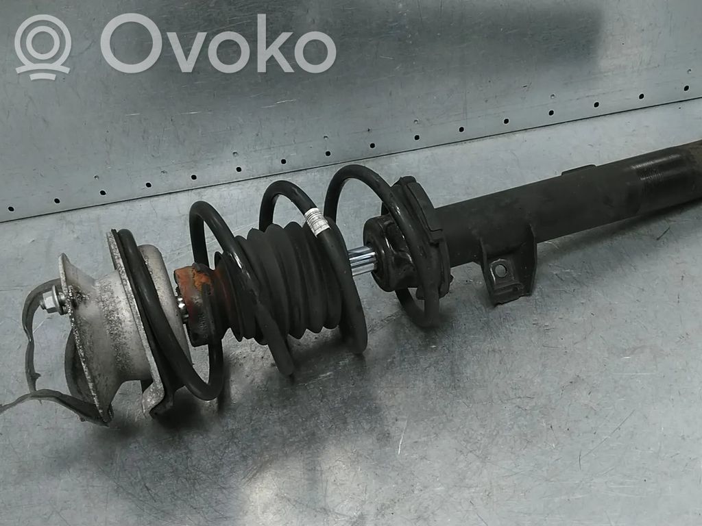 BMW 3 E90 E91 Priekšpusē amortizators 