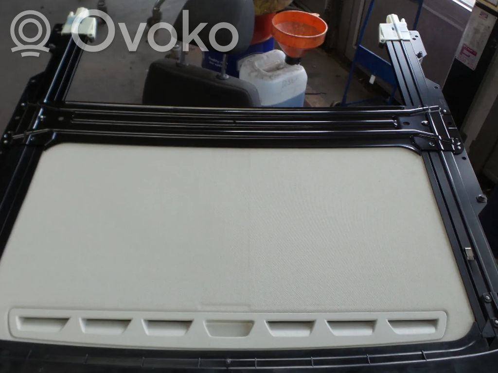 Volvo C30 Lūkas rāmis 