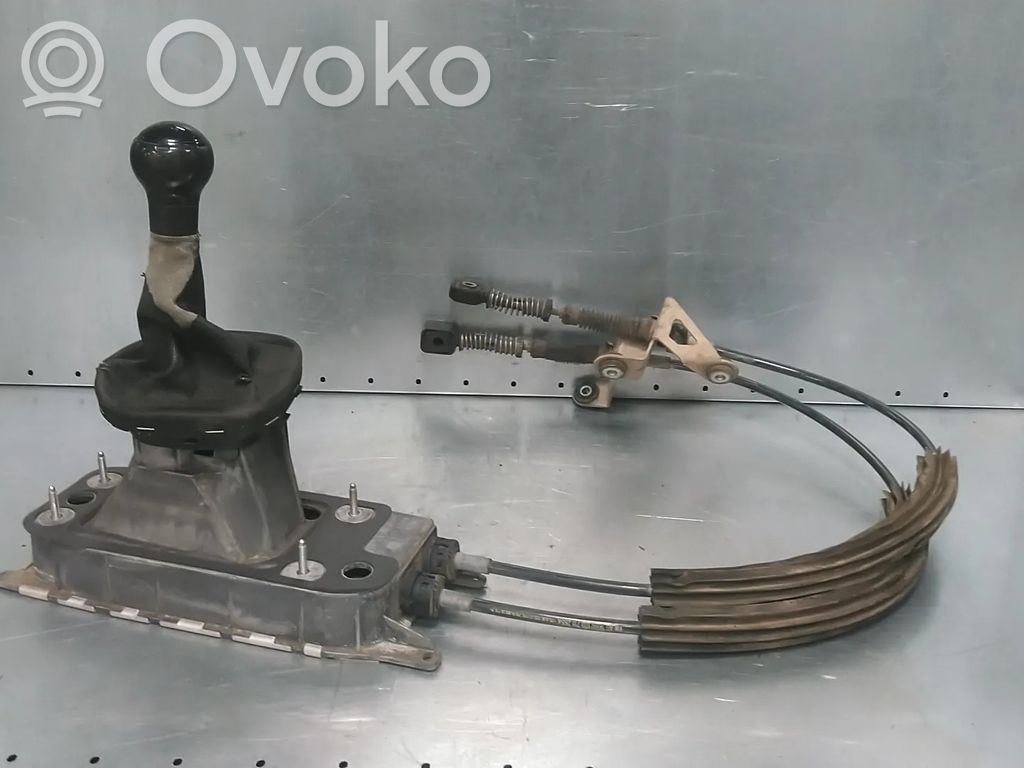 Volkswagen Caddy Lewarek zmiany biegów / górny 