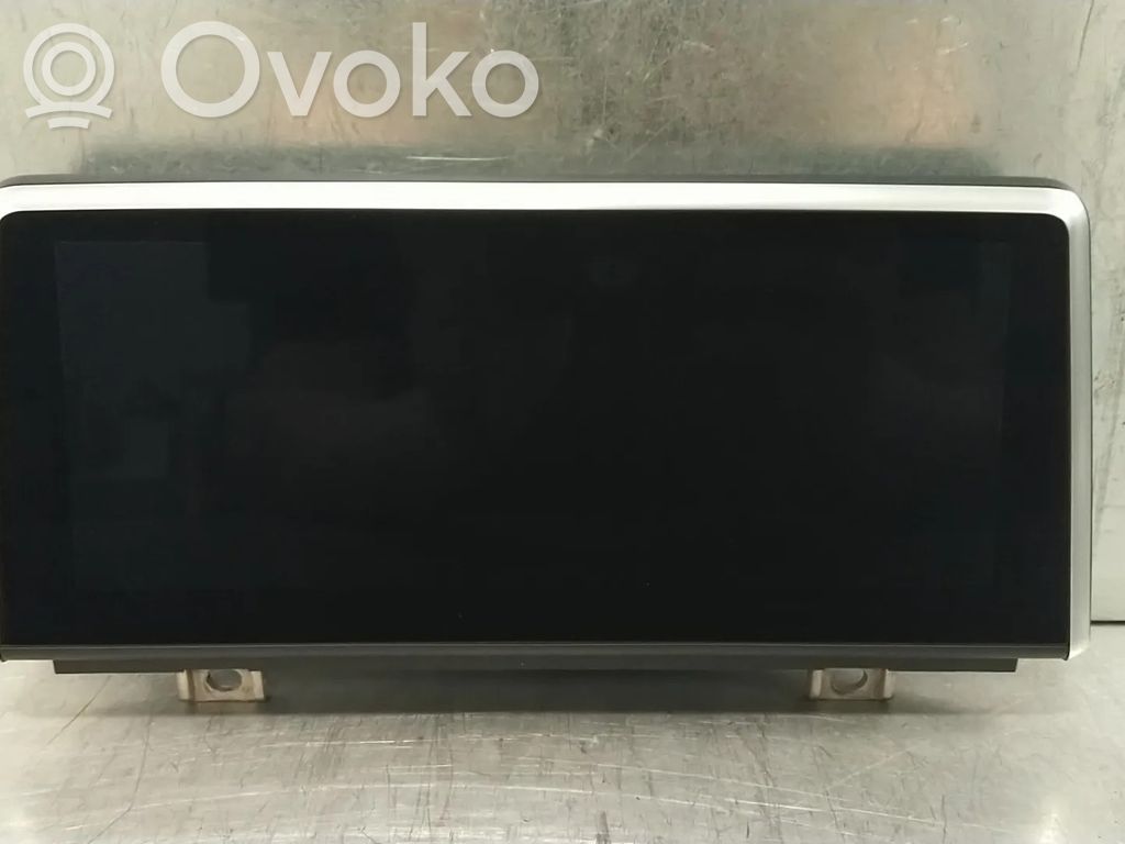 BMW X1 F48 F49 Monitor / wyświetlacz / ekran