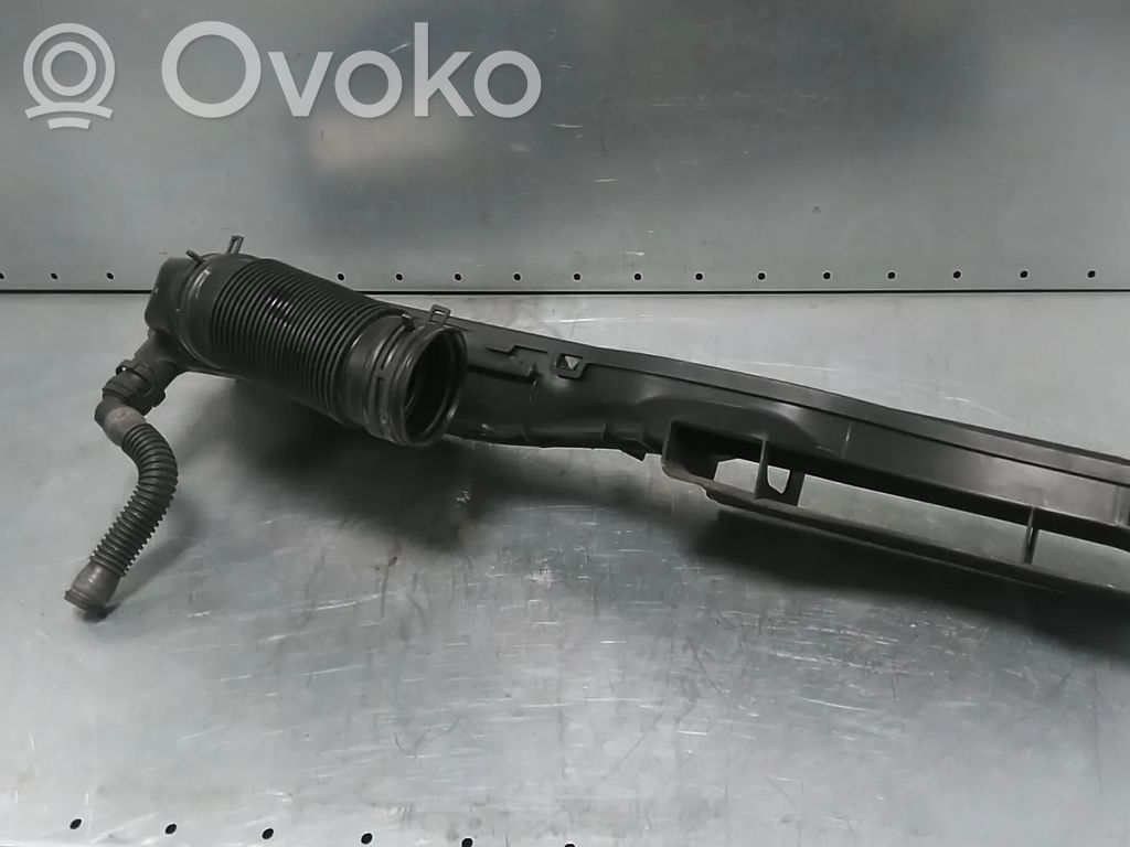 Volkswagen Golf VII Einzelteil Lufteinlasskanal