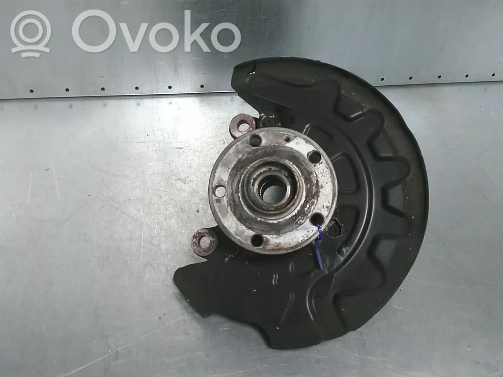 Audi A3 S3 8V Fusée d'essieu de moyeu de la roue avant 