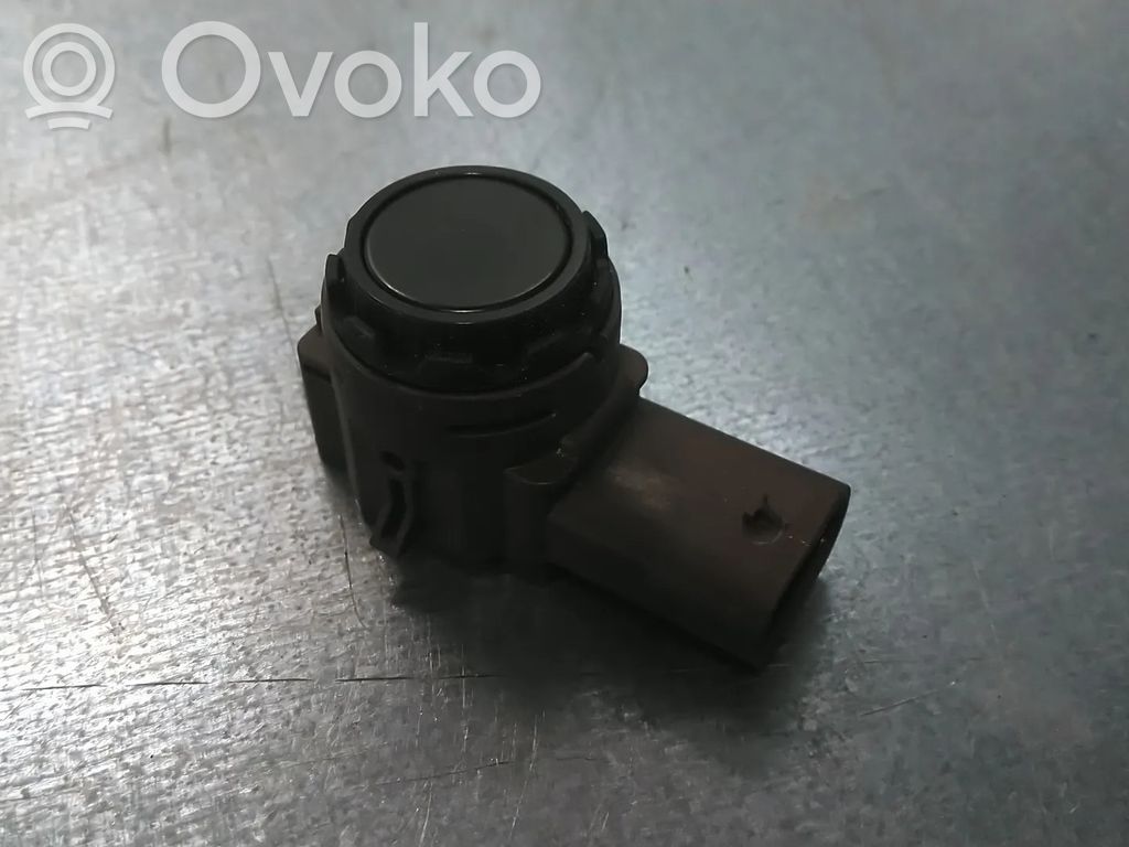 BMW 5 G30 G31 G38 Pysäköintitutkan anturi (PDC) 