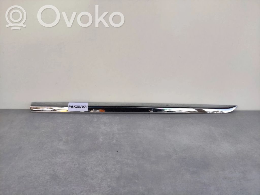 BMW 7 G11 G12 Mască ușă spate (turnată) 