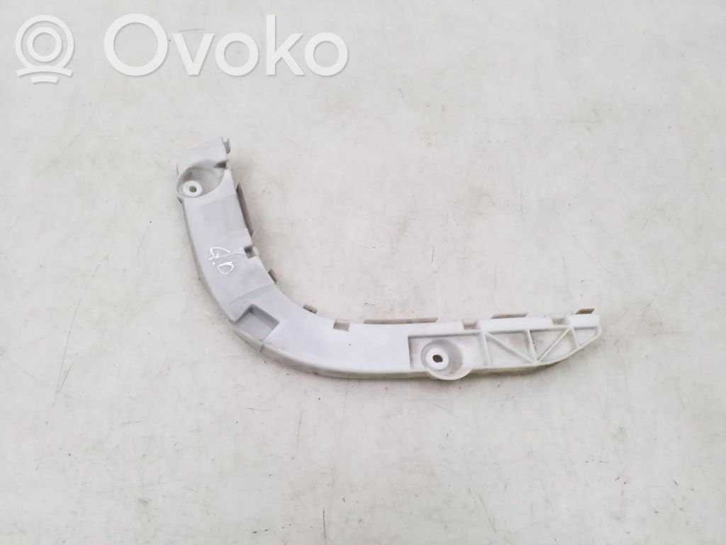 Mazda CX-7 Soporte de montaje del parachoques trasero 