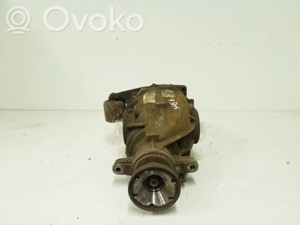 BMW 3 E46 Galinis reduktorius 