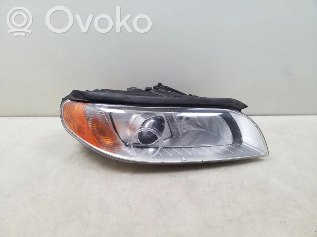 Mitsubishi Pajero Sport I Scheinwerfer 