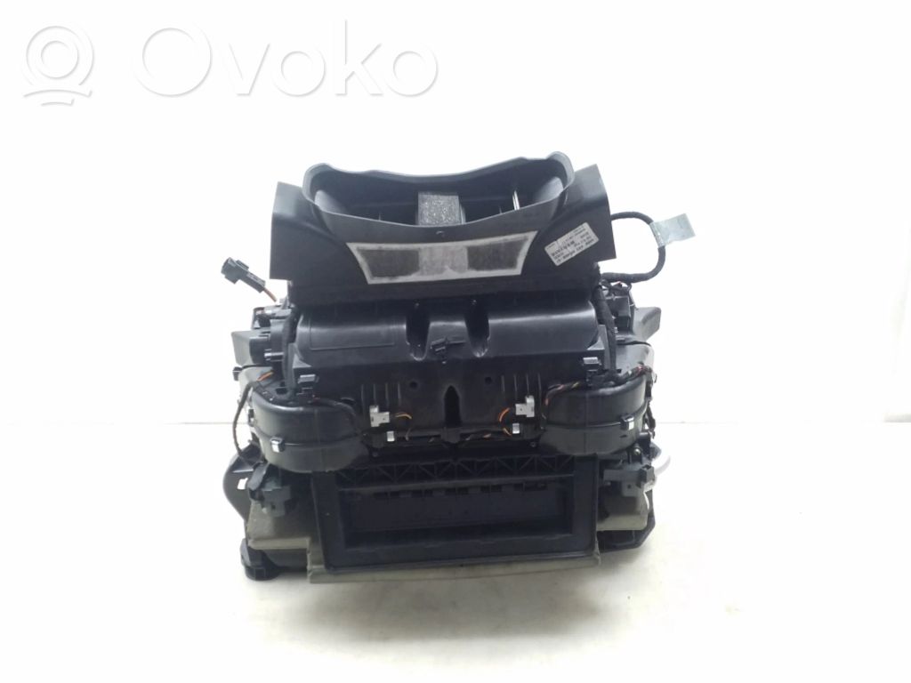 Interior heater climate box assembly   6912213